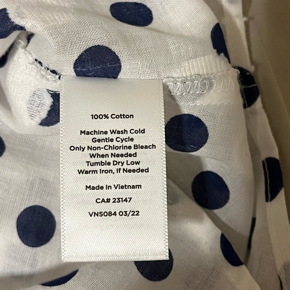 Talbots Polka Dot button down Shirt - Picture 5 of 8